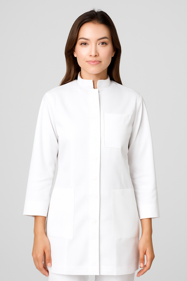Blusa profesional de mujer con cuello oficial